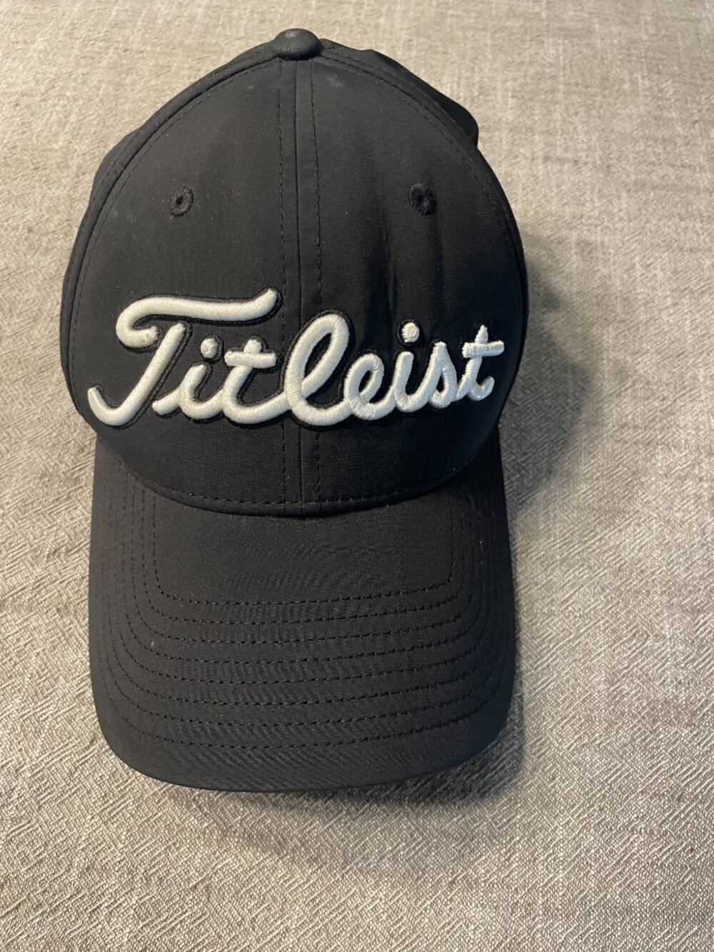 Titleist Men's FJ Foot Joy Pro V1 Tour LOGO Black White Golf Hat Adjustable